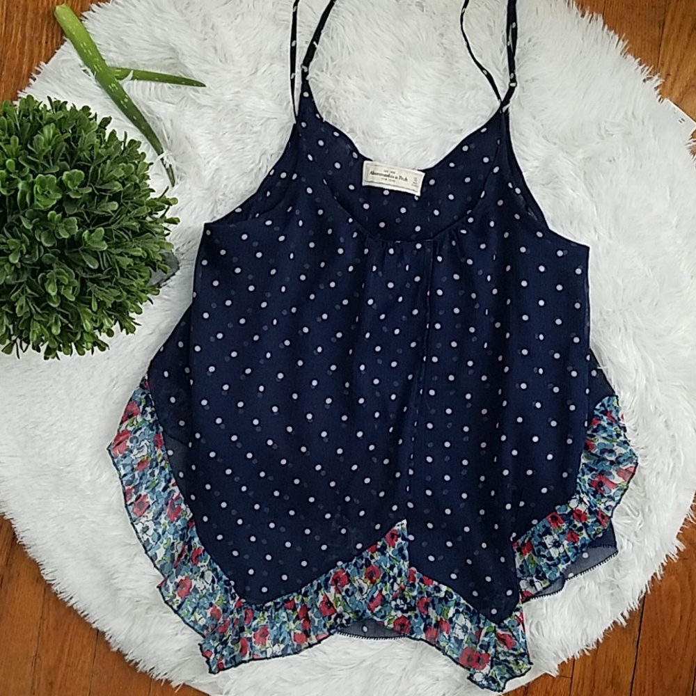 🍂3 items for $25🍂 Abercrombie & Fitch